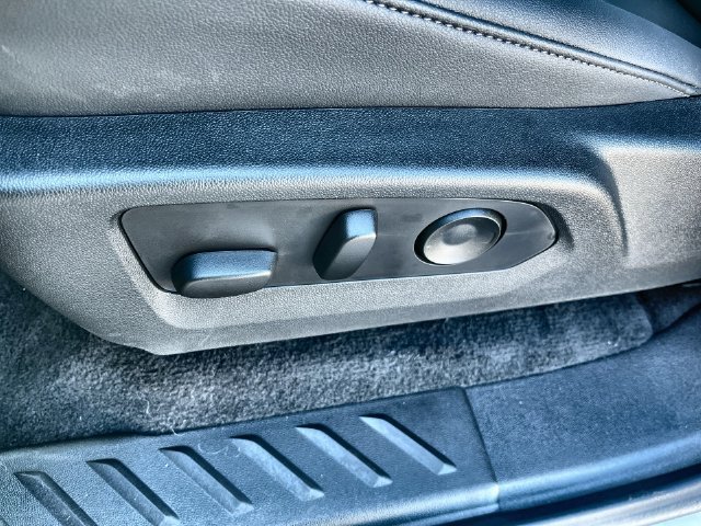 2026 Chevrolet Colorado photo 22 of 41