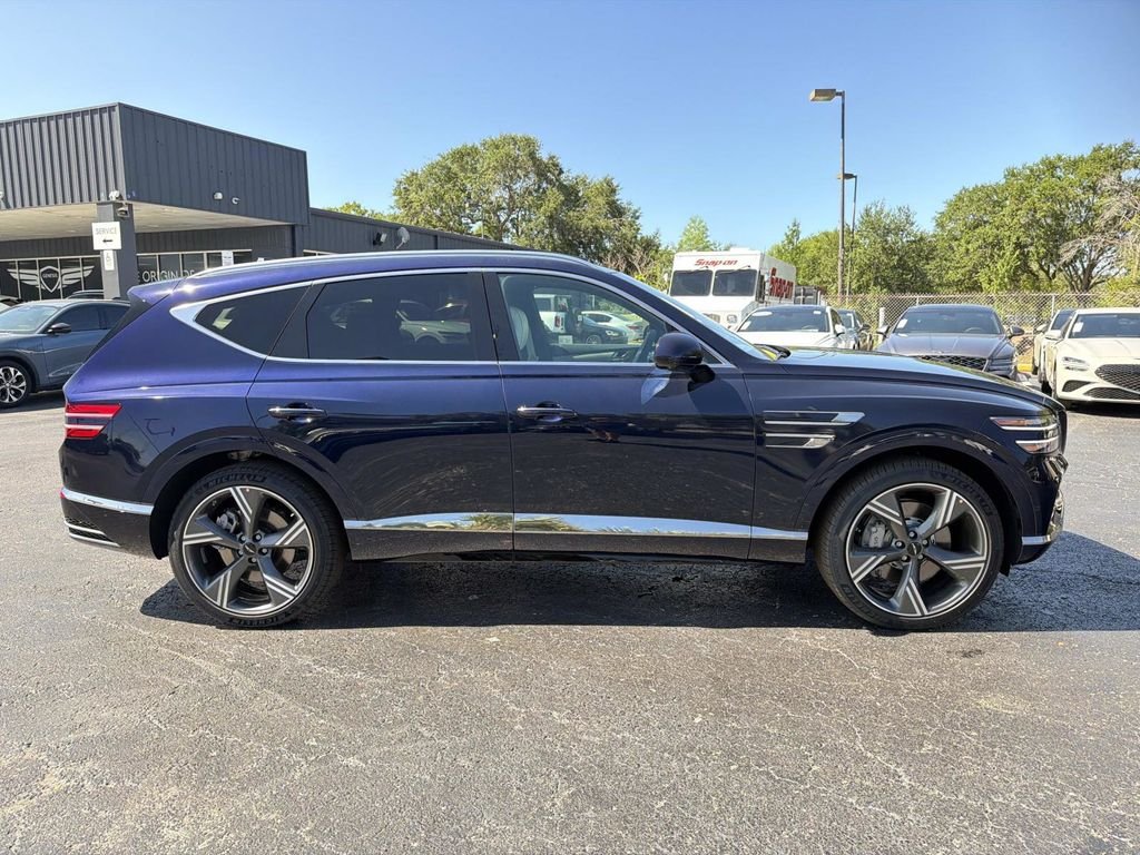 New 2026 Blue Genesis 3.5T Prestige image 2