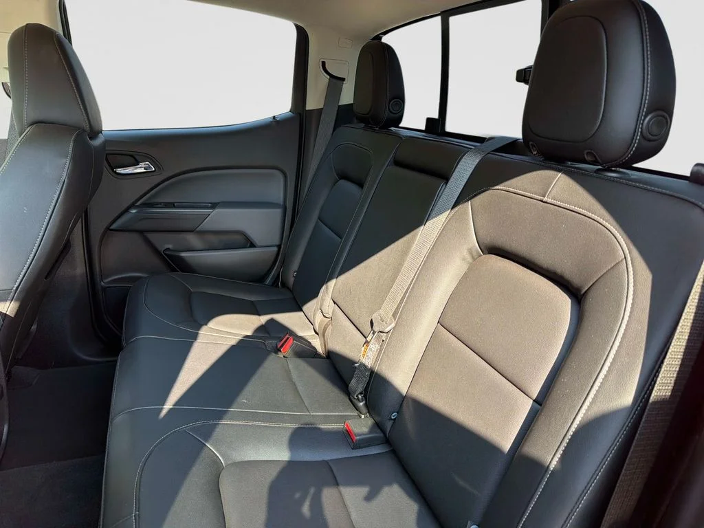 Used 2021 Crush Chevrolet Z71 image 14