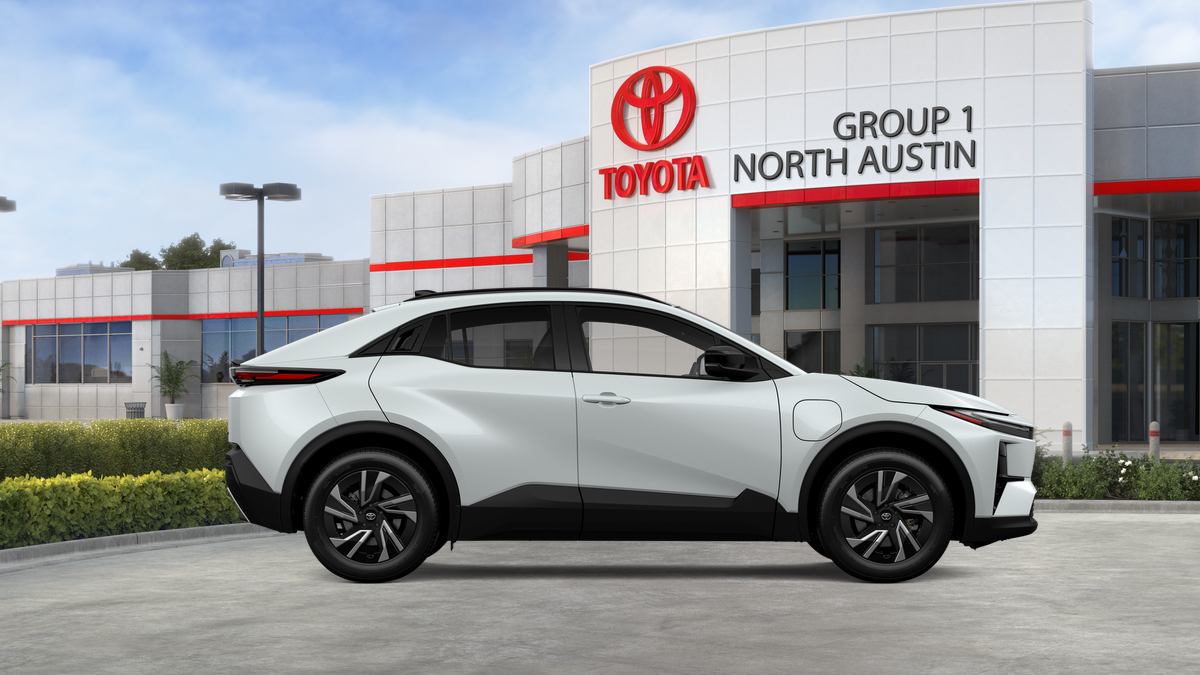 New 2026 Wind Chill Pearl Toyota SE image 12