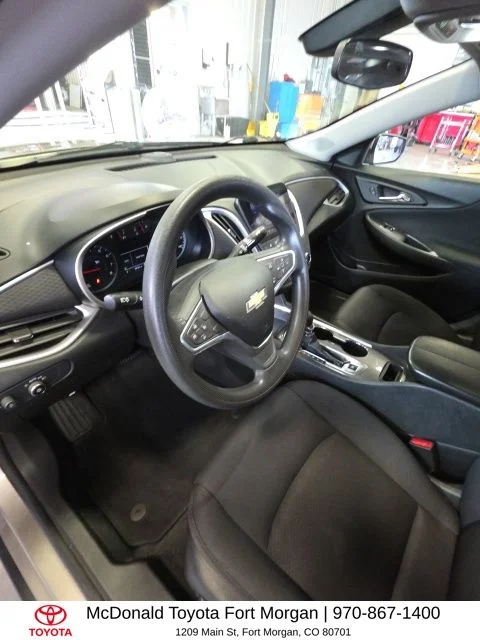Used 2022 Gray Chevrolet LT image 11