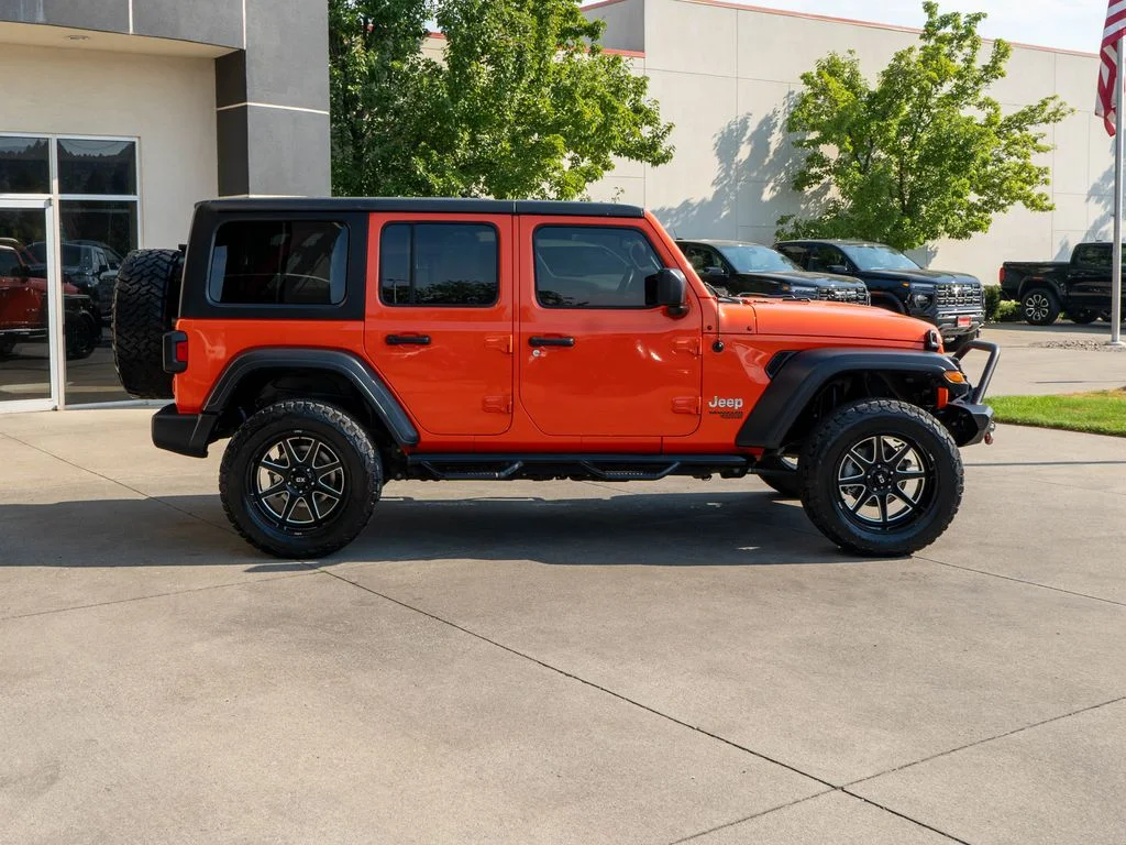 Used 2018 Orange Jeep Unlimited Sport S image 8