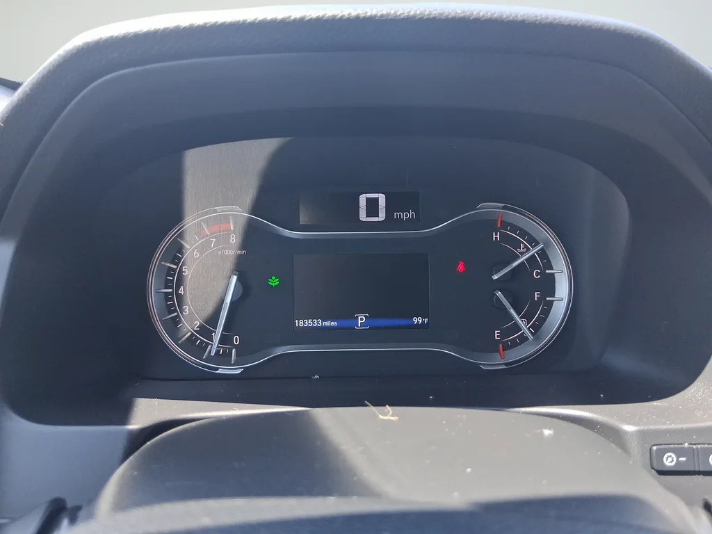Used 2016 Blue Honda Elite image 22