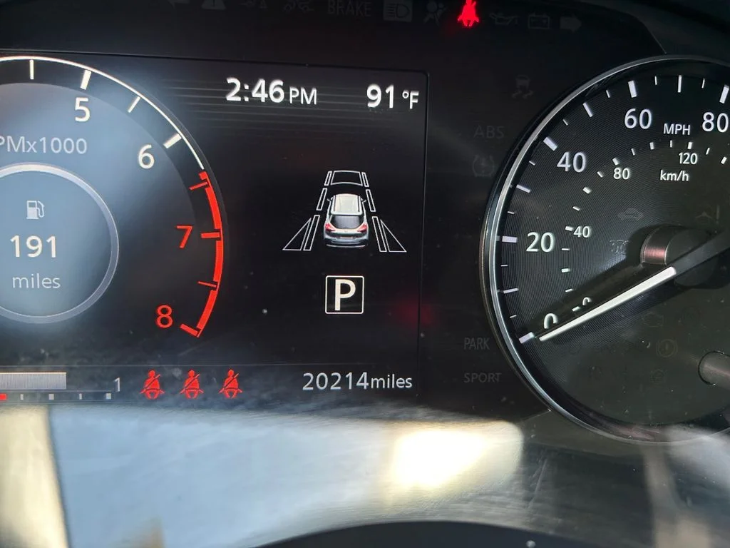 Used 2024 Gray Nissan SR image 10