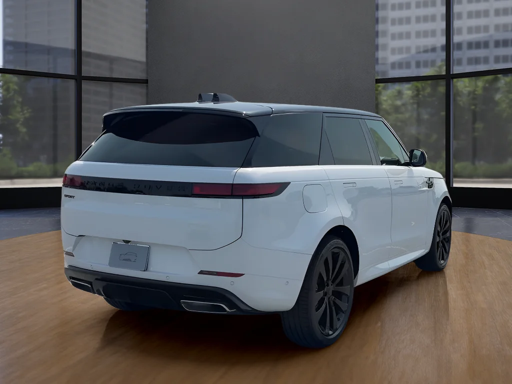 New 2026 White Land Rover Dynamic SE image 5