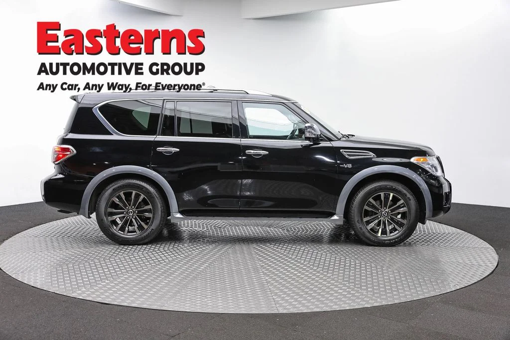 Used 2017 Black Nissan Platinum image 4