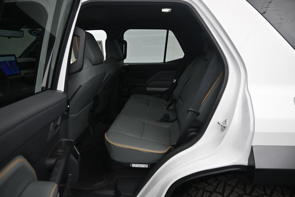 Used 2025 White Toyota Trailhunter image 21