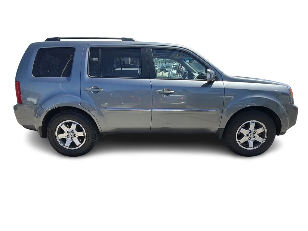 Used 2009  Honda Touring 4WD 5AT Dilawri Certified   Local BC   On- image 16