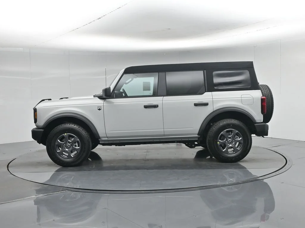 New 2026 Avalanche Gray Ford Big Bend image 27