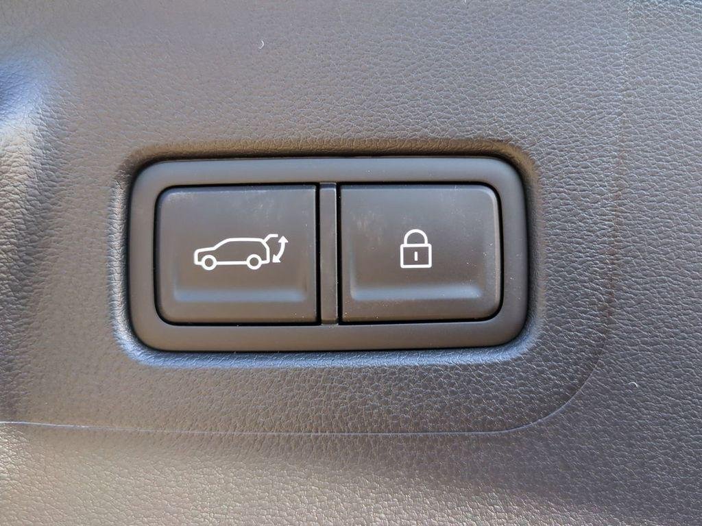 New 2026 White Hyundai Calligraphy FWD image 15