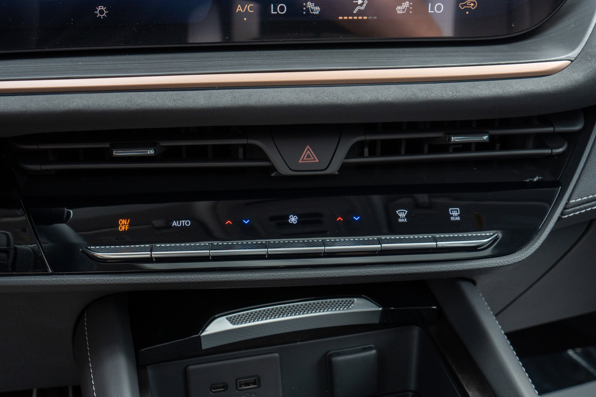 2026 Buick Envision Sport Touring - Photo 14