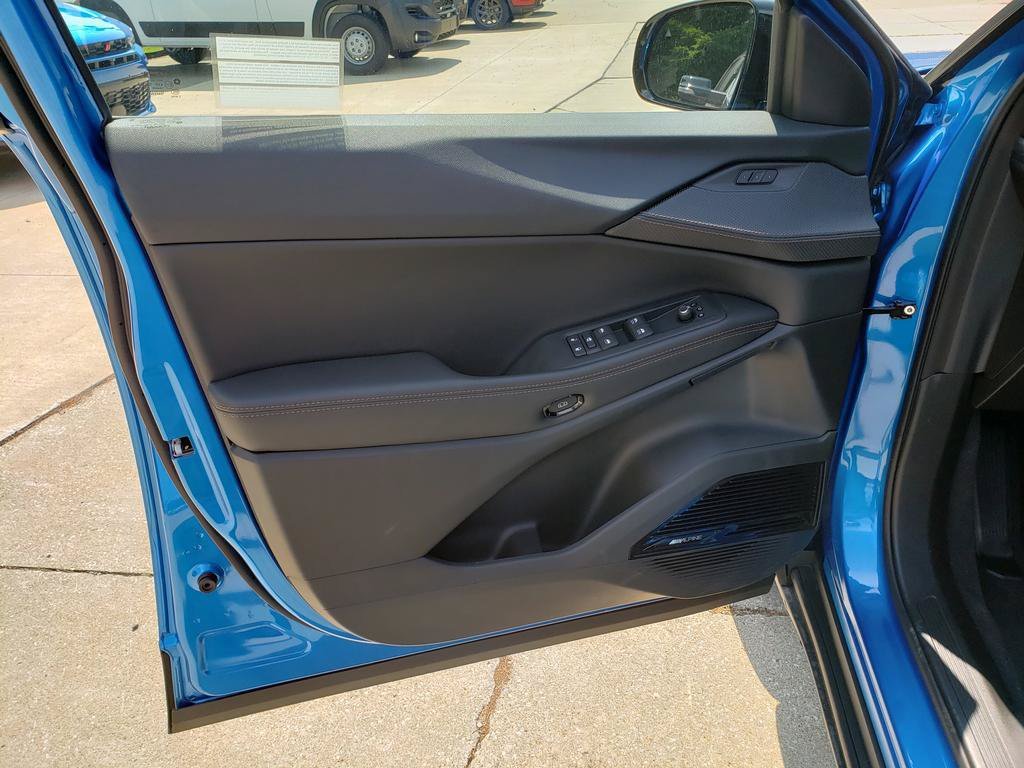 New 2026 Hydro Blue Pearl-Coat Exterior Paint Jeep Overland image 13