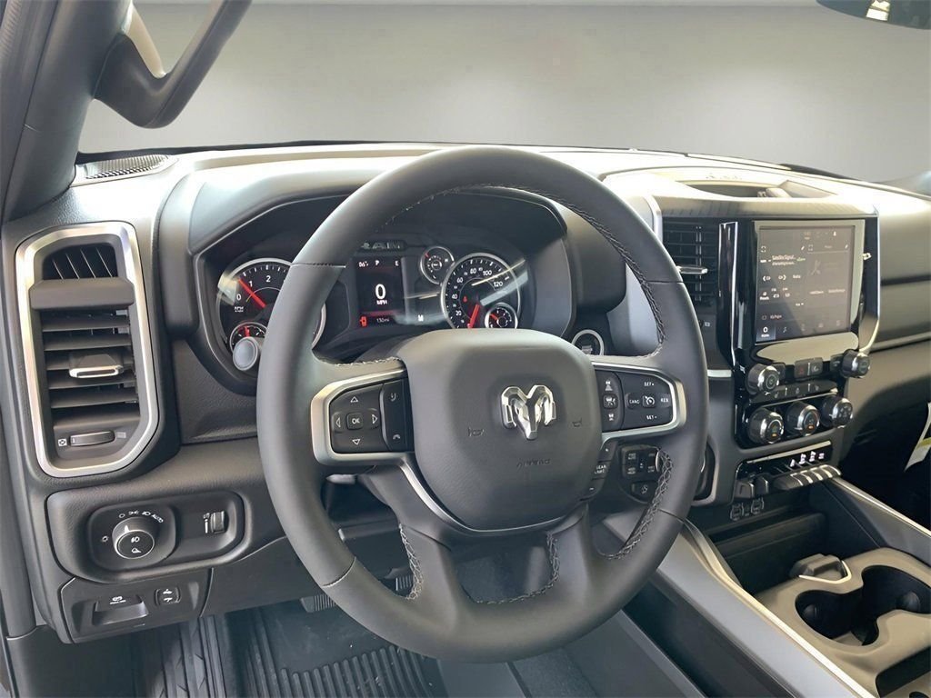 2026 RAM 1500 Big Horn/Lone Star - Photo 17