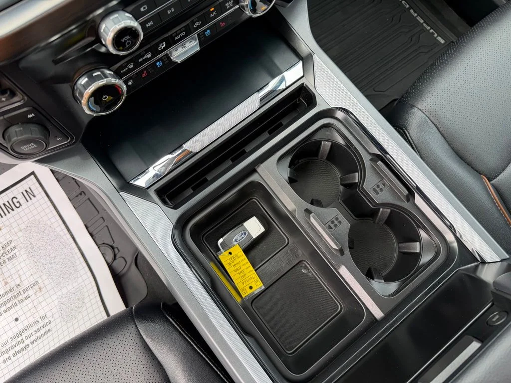 2025 Ford F-350 Super Duty Lariat - Photo 30