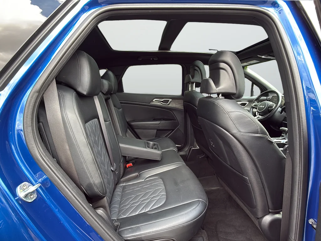Used 2023 Blue Kia X-Line image 10