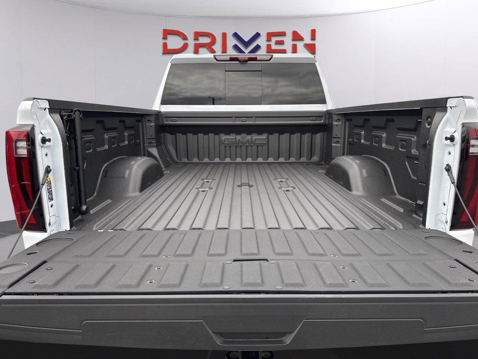 New 2026 Glacier White Tricoat GMC Denali Ultimate image 35