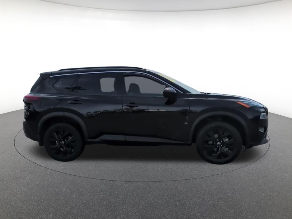 Used 2023 Black Nissan SV image 5