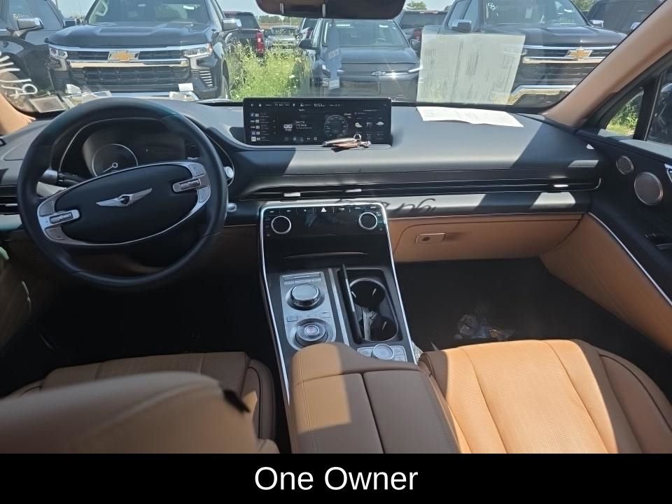 Used 2024 Capri Blue Genesis 2.5T image 4