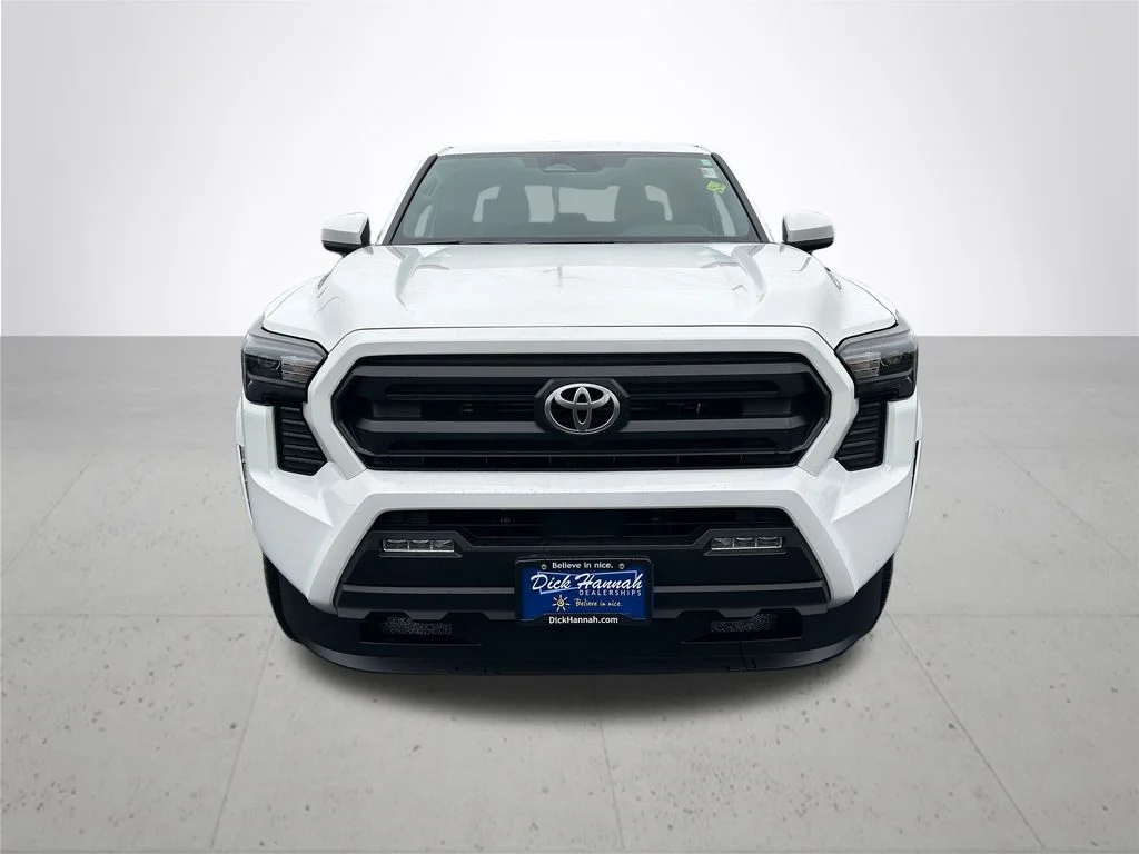 New 2026 Ice Cap Toyota SR5 image 3
