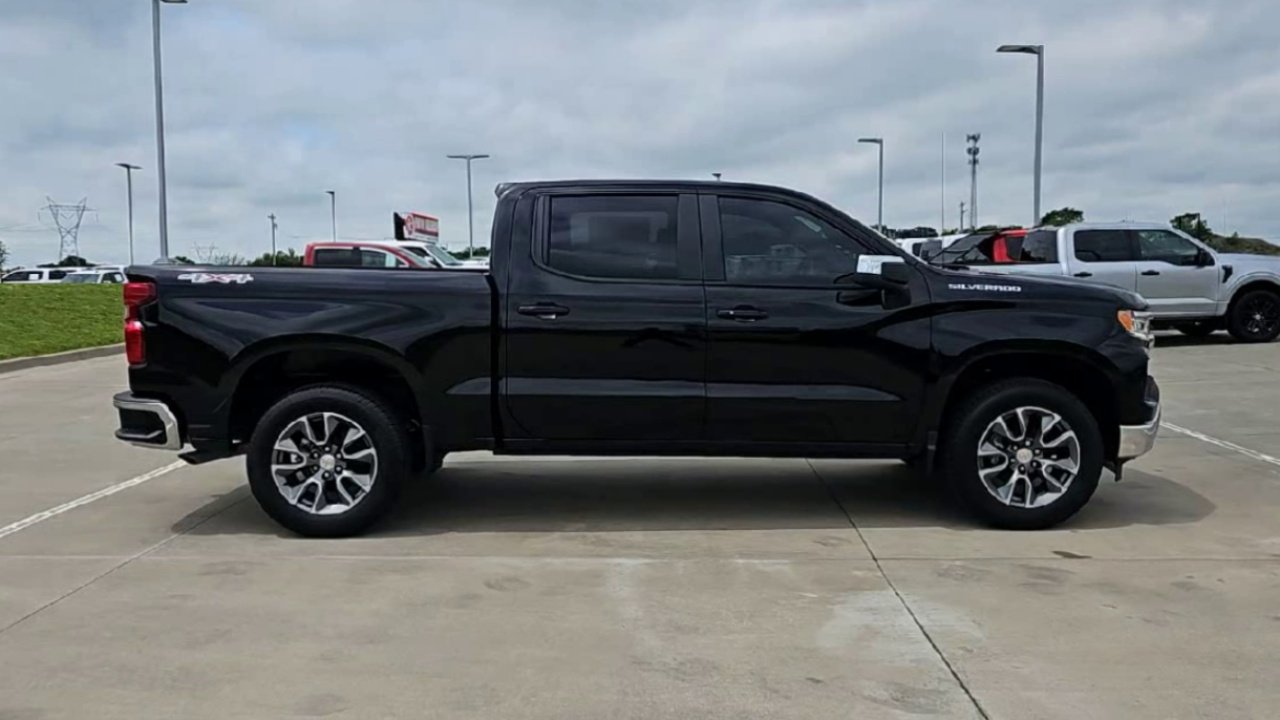 New 2026 Black Chevrolet LT image 48