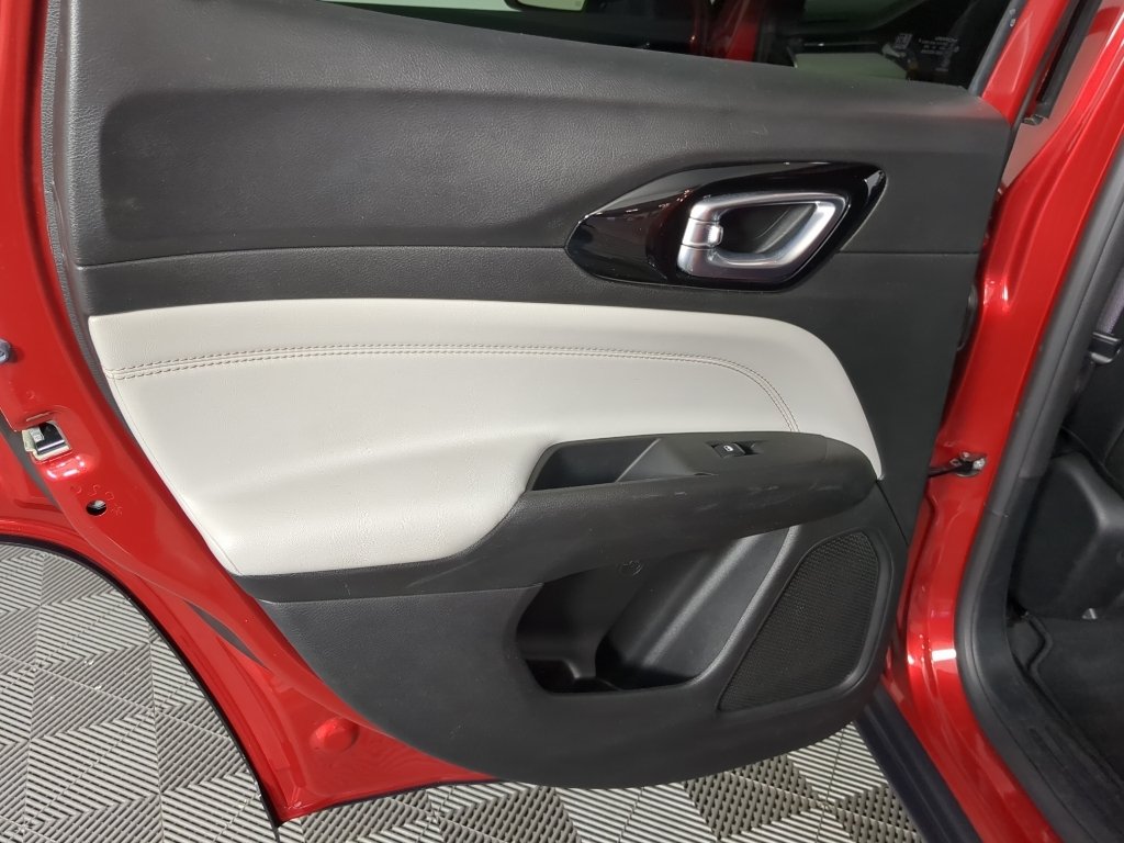 2025 Jeep Compass Limited - Photo 15