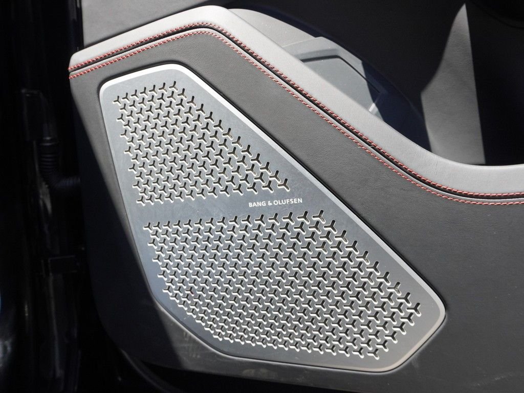 Used 2020 Black Lamborghini Base image 62