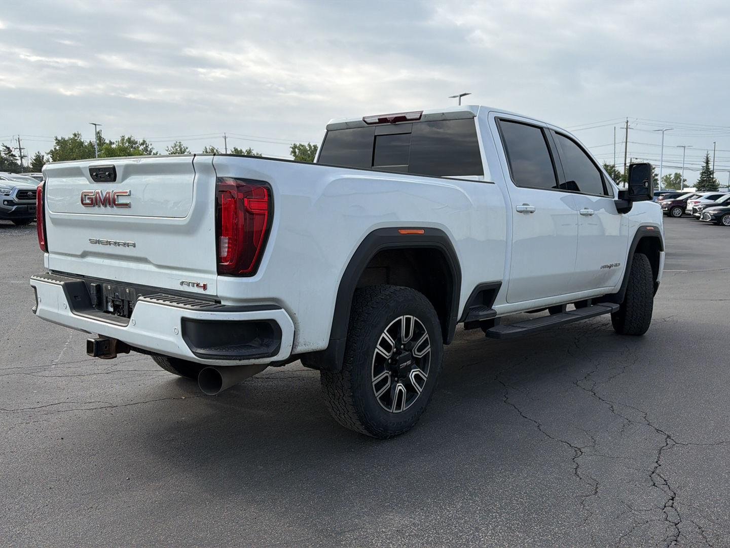 Used 2023 Summit White GMC AT4 image 2