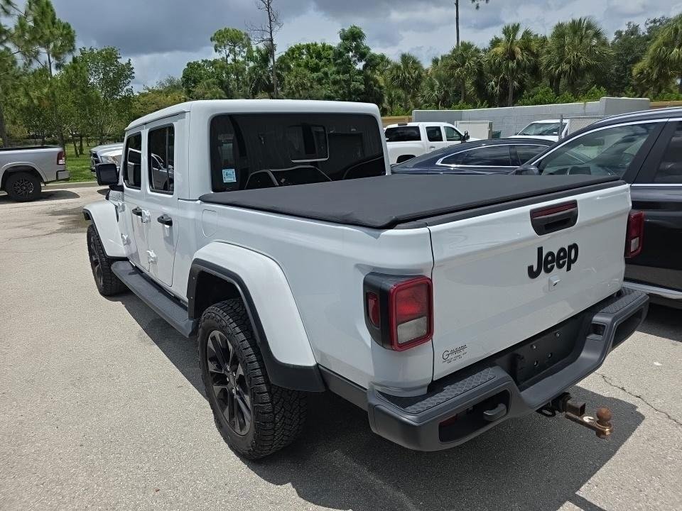 Used 2025 Bright White Clearcoat Jeep Nighthawk image 4