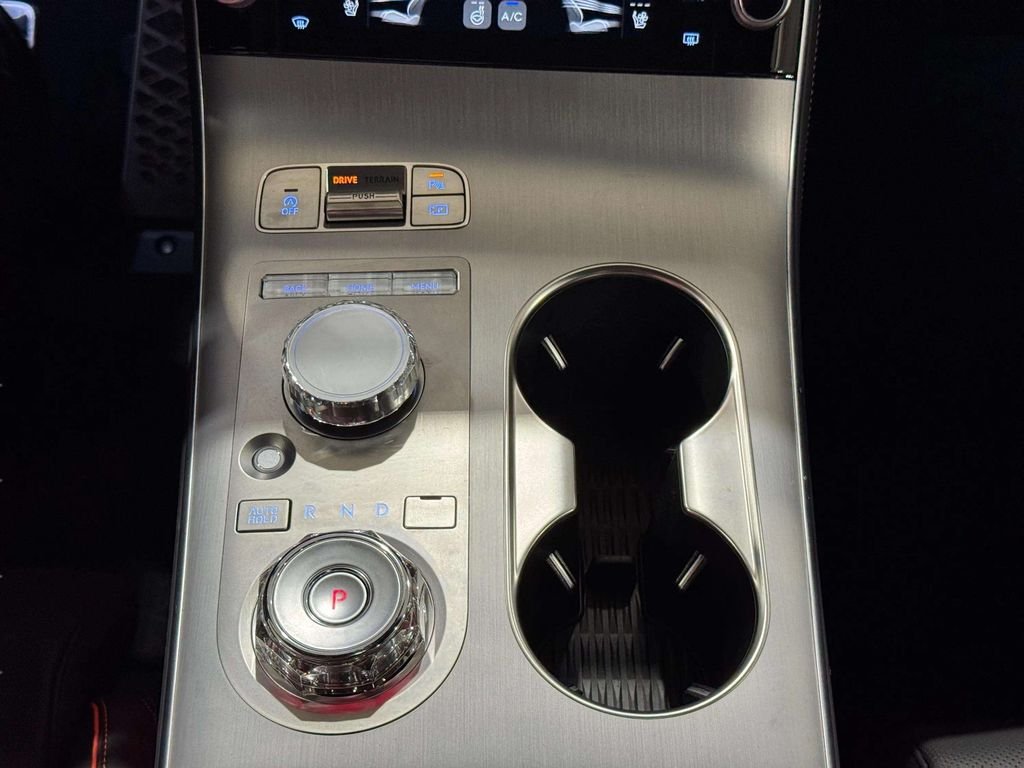 2026 GENESIS GV70 Sport Advanced - Photo 20