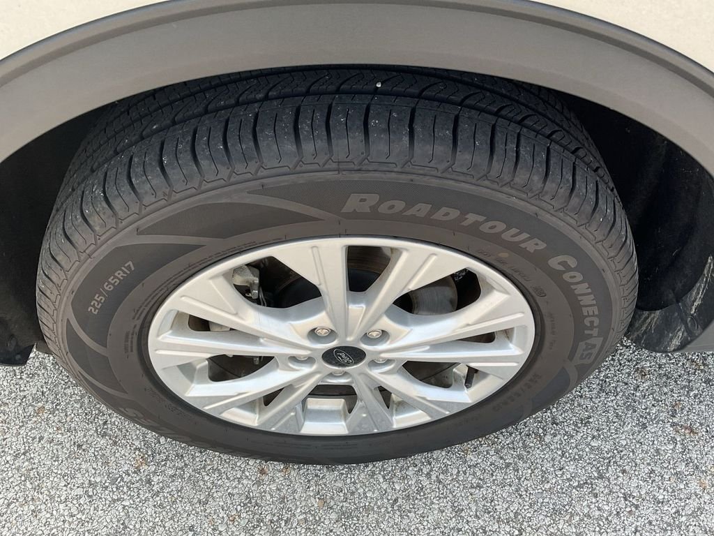 Used 2024 Silver Ford Active image 10