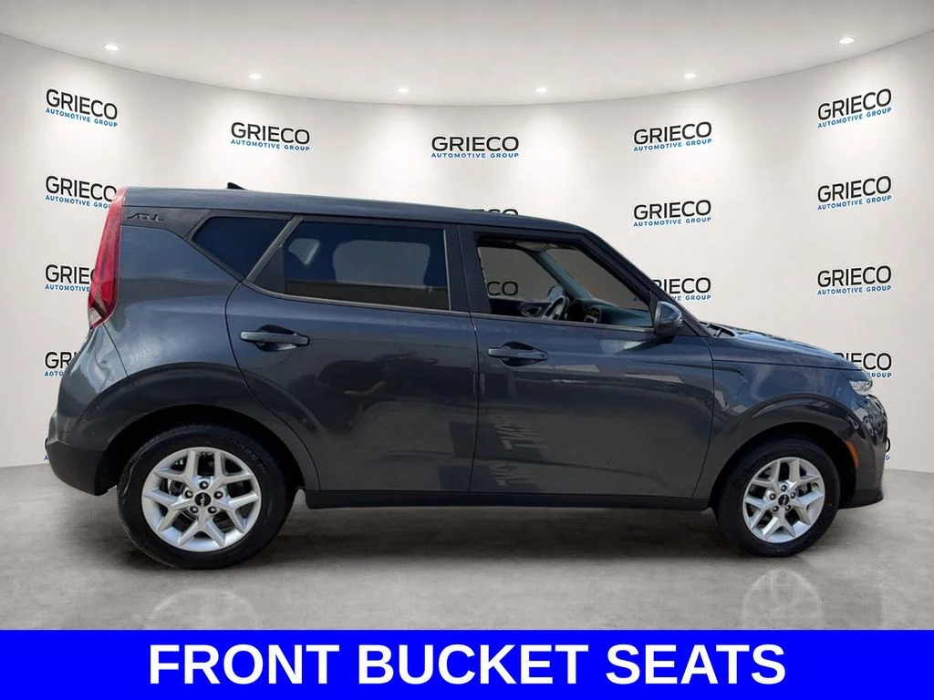 Used 2022 Gray Kia LX image 8