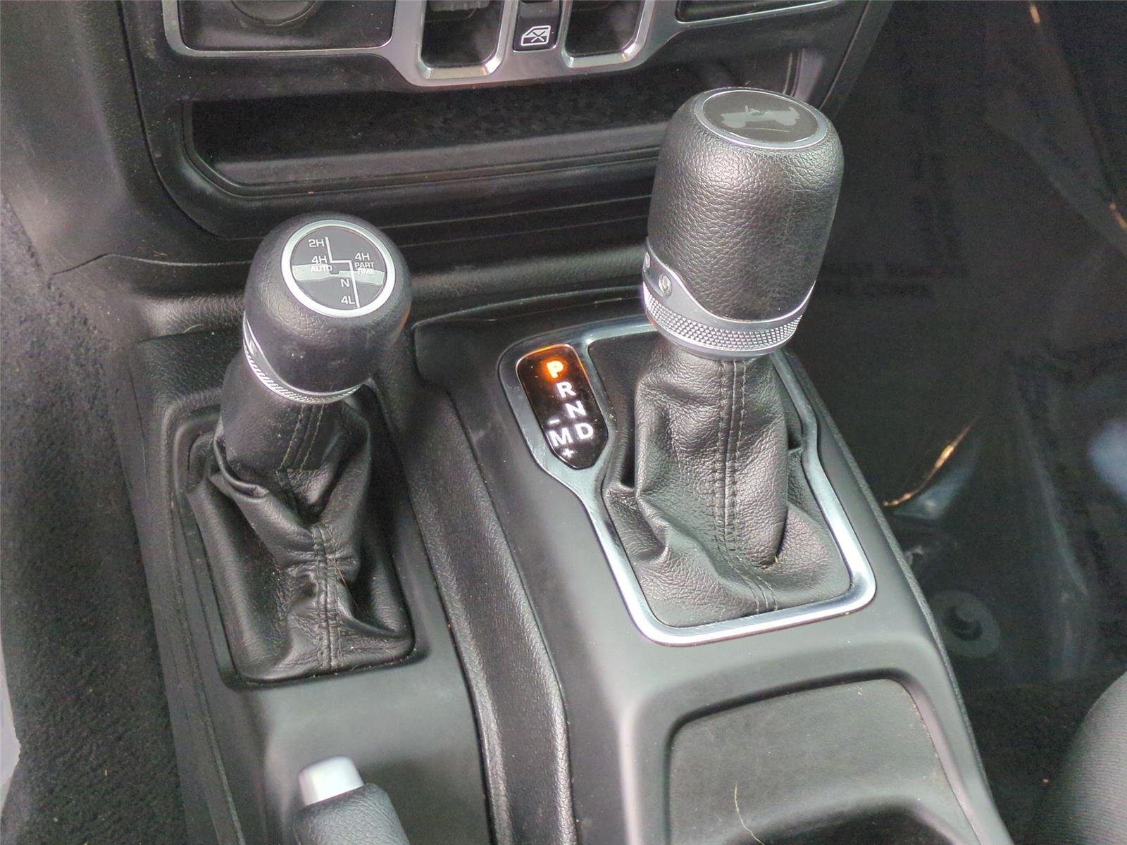 Used 2021 Granite Crystal Metallic Clearcoat Jeep Unlimited Sport S image 28