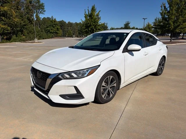 Used 2020 Aspen White Nissan SV image 2