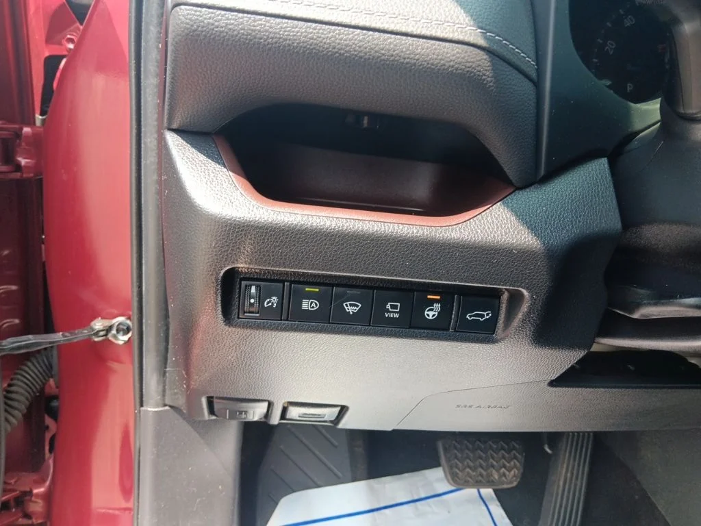 Used 2019 Red Metallic Toyota Limited image 16
