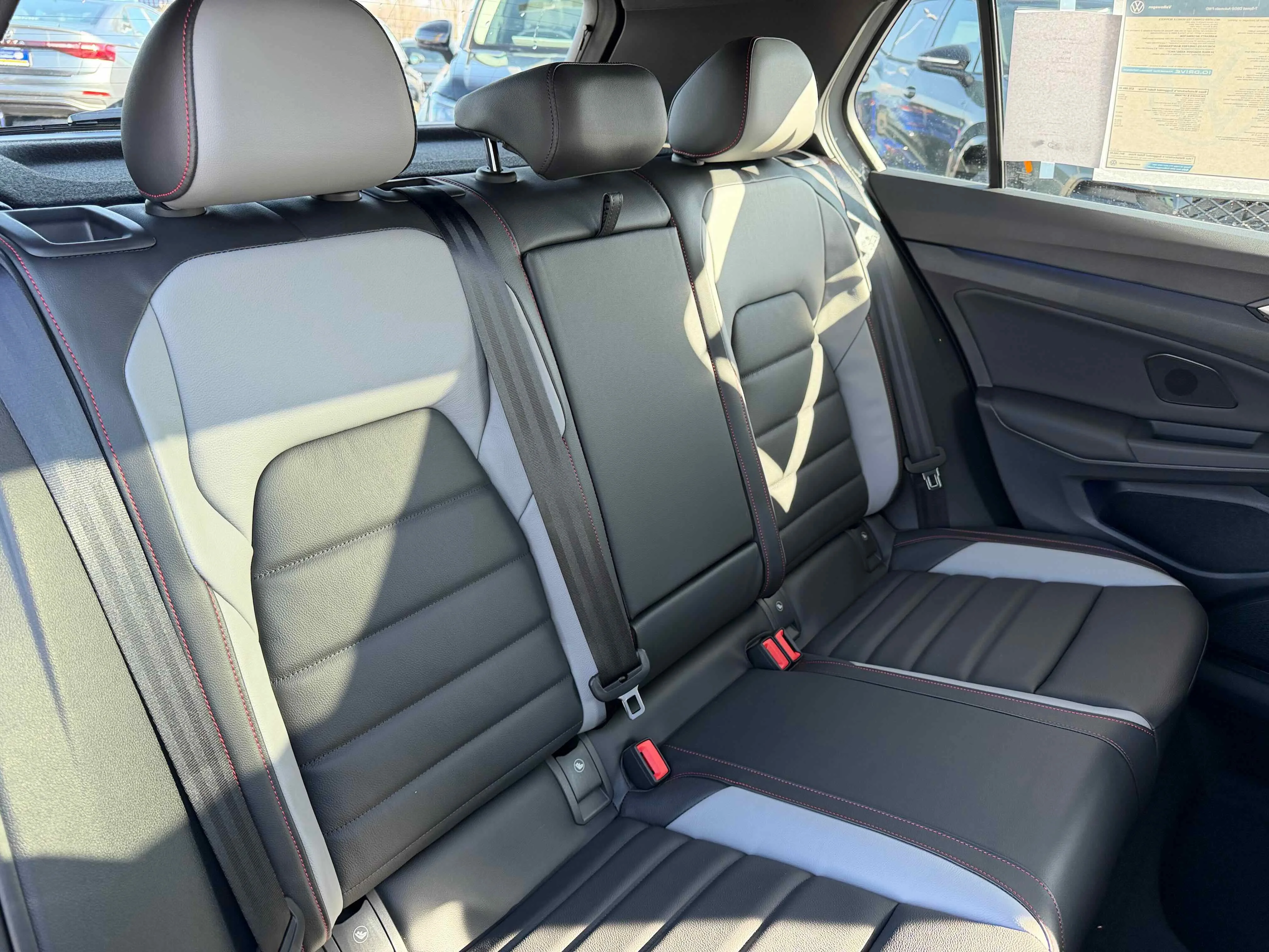 New 2026 Moonstone Volkswagen SE image 31