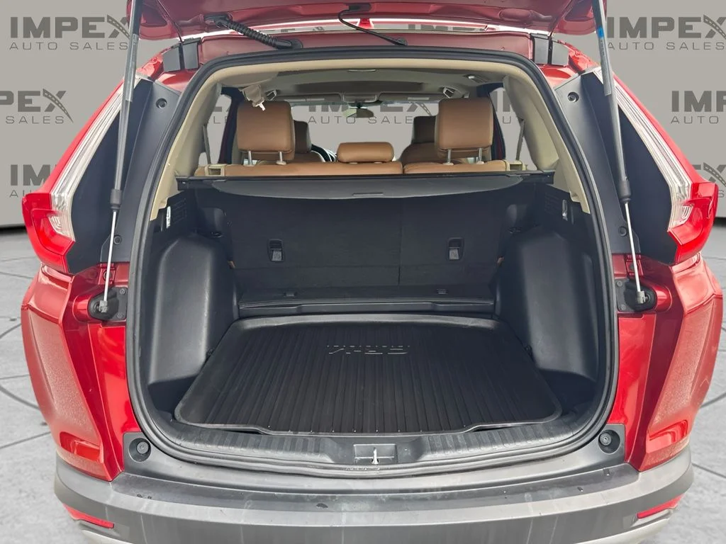 Used 2018  Honda EX image 19