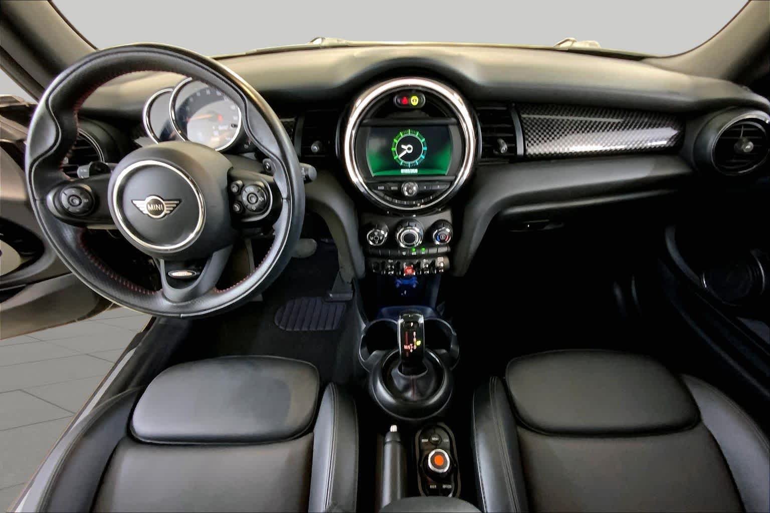 Used 2021 Midnight Black Metallic MINI Cooper S image 15