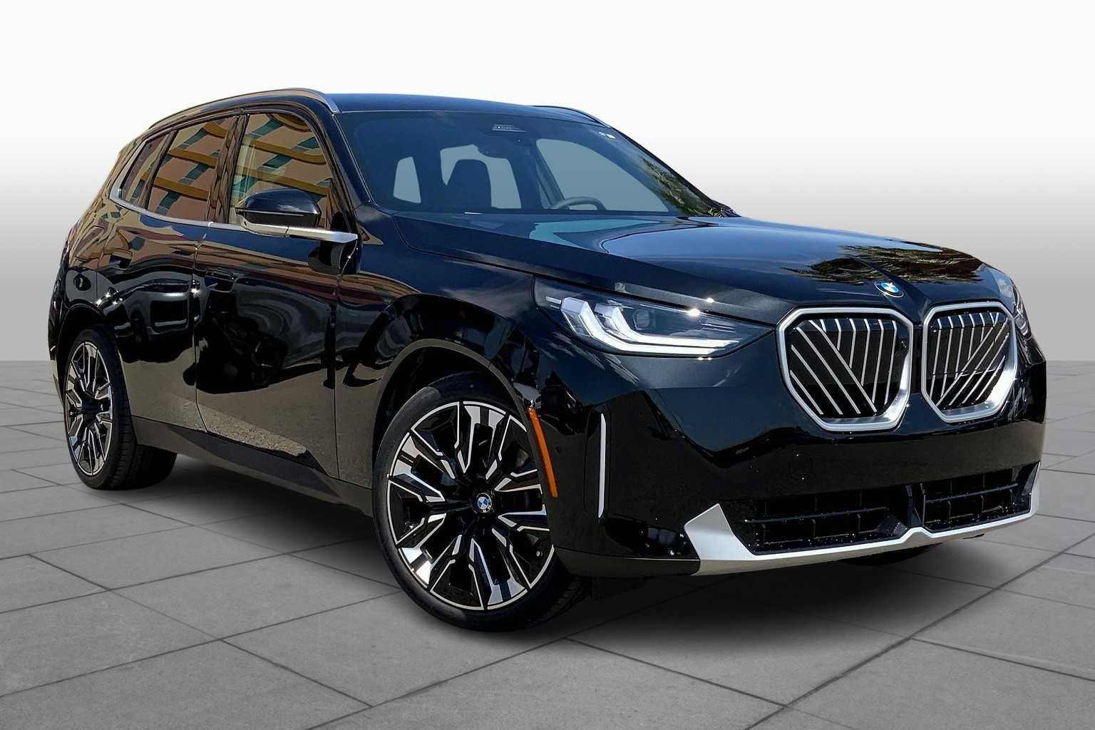 New 2025 Black Sapphire Metallic BMW 30 xDrive image 2