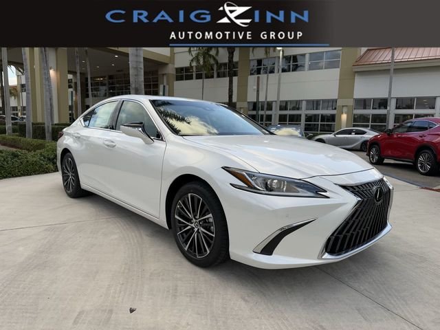 2025 Lexus ES 350 350's photo