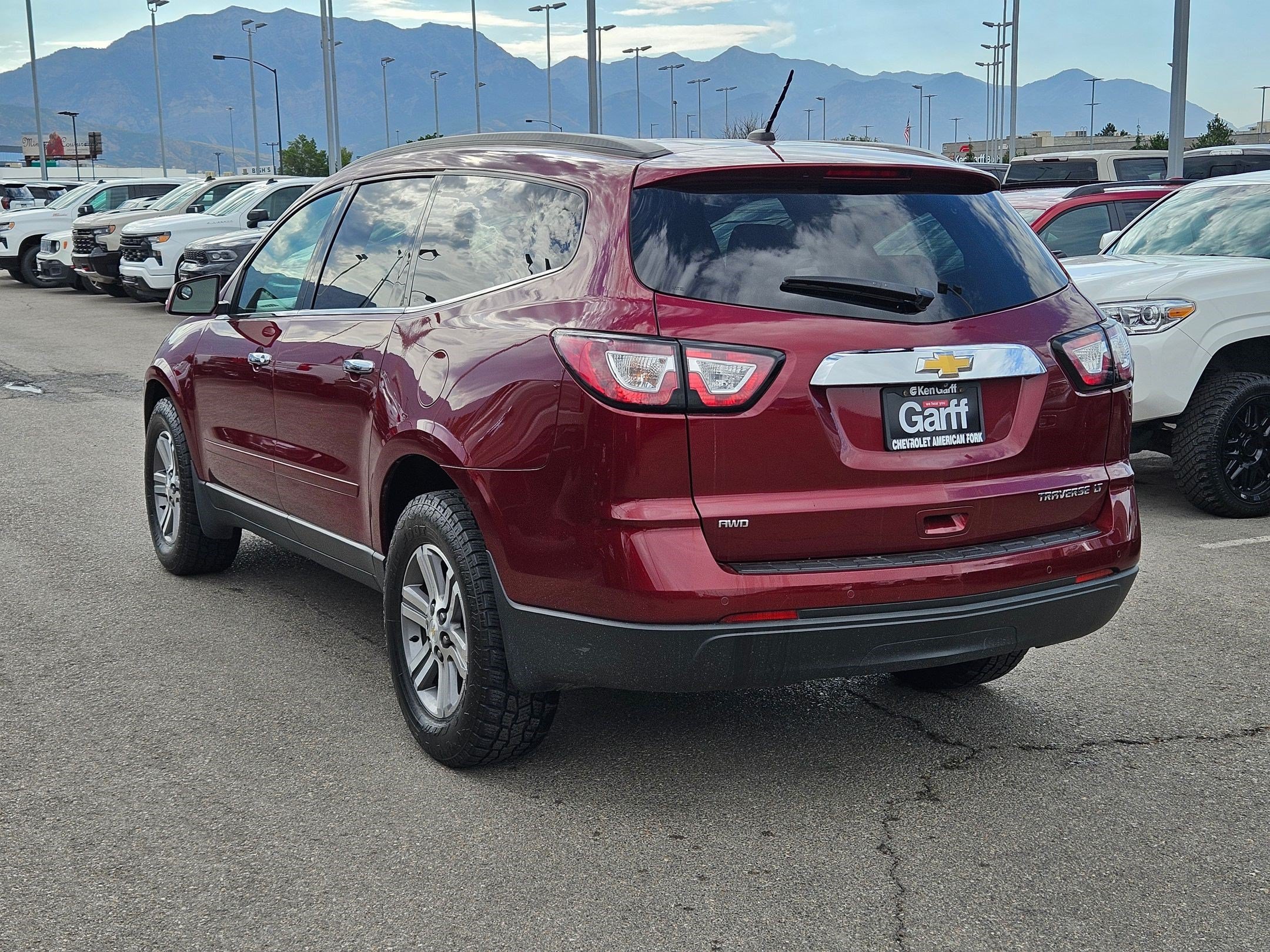 Used 2015 Siren Red Tintcoat Chevrolet LT image 5
