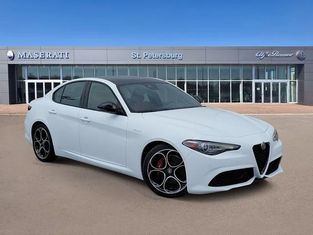 2023 Alfa Romeo Giulia Veloce