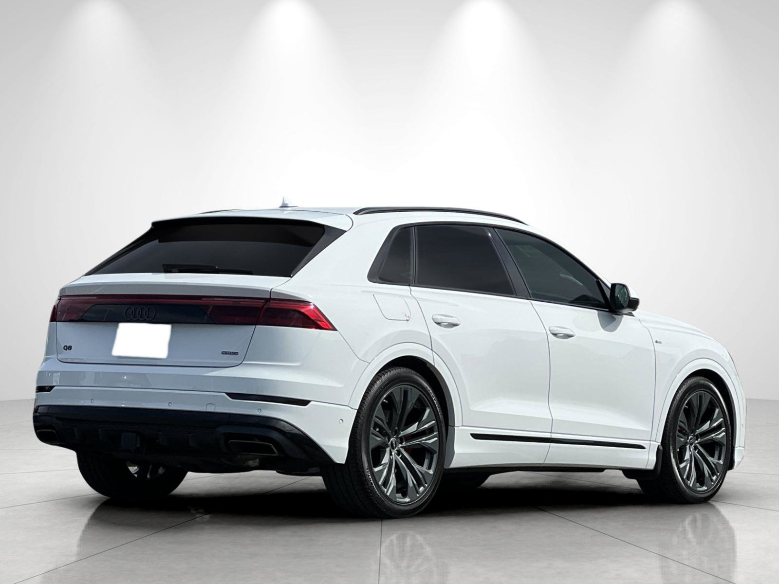 Used 2025 Carrara White Audi Prestige image 5