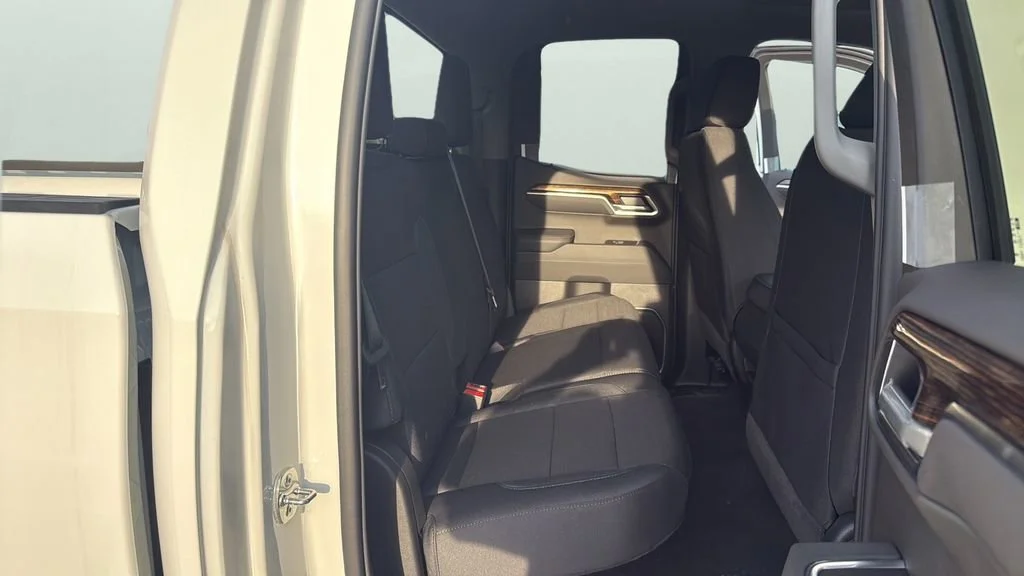 New 2026 Summit White GMC Elevation image 16