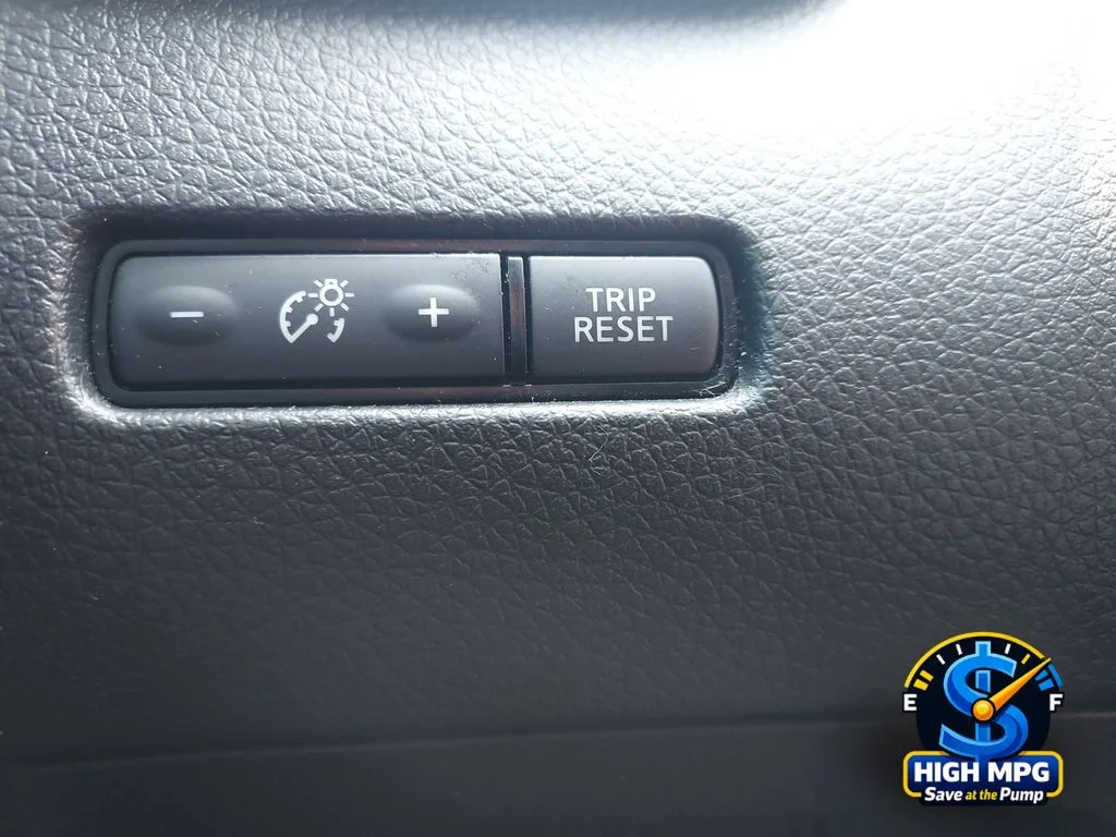 Used 2022 Black Nissan SV image 18