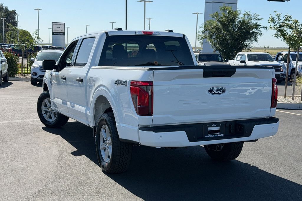 New 2026 Oxford White Ford XLT image 10