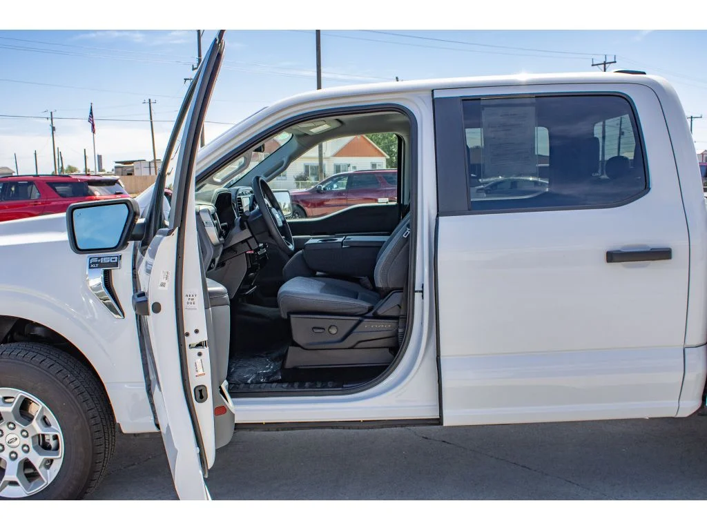2023 Ford F-150 XLT - Photo 27