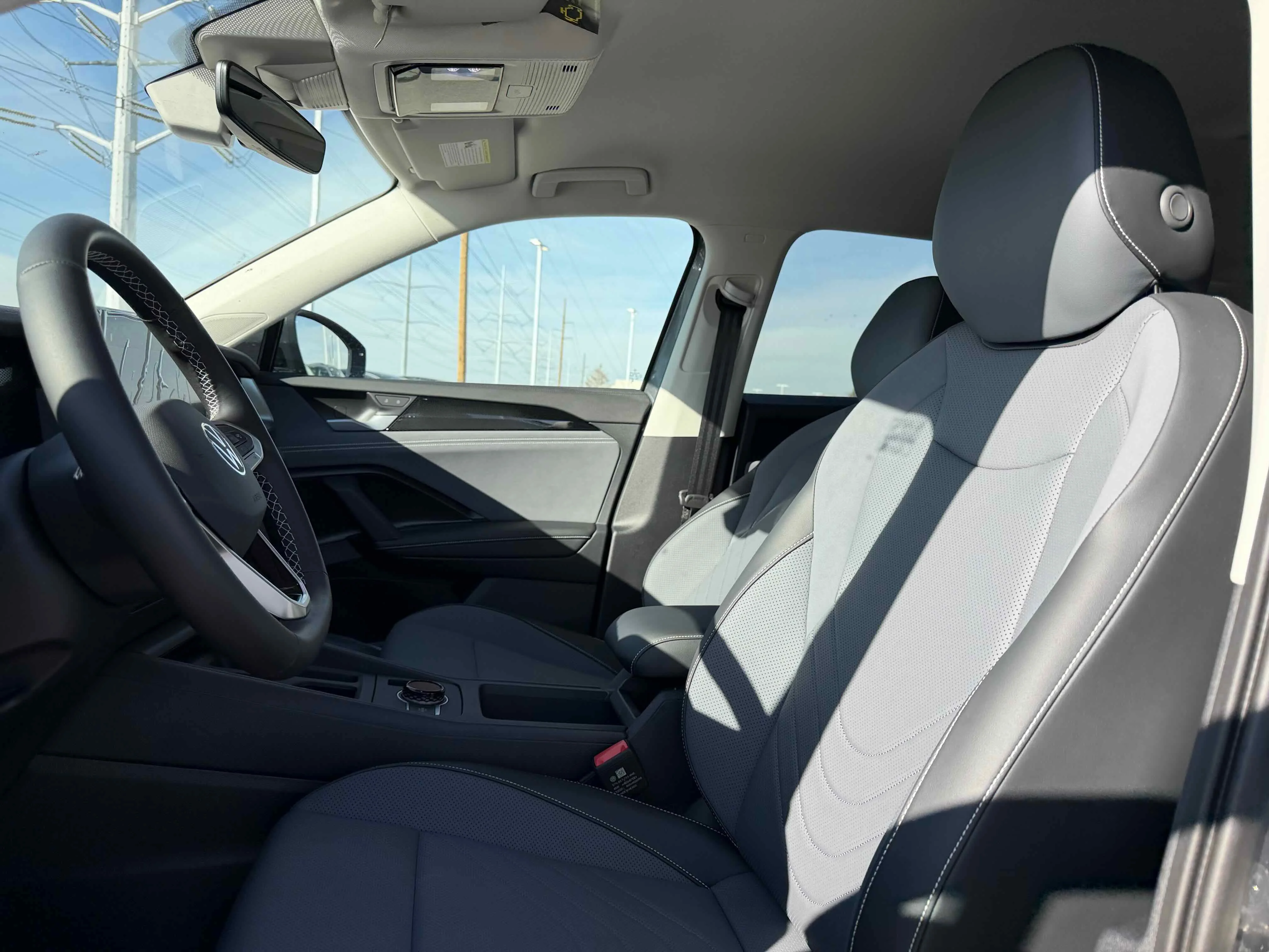 New 2026 Platinum Gray Volkswagen SE image 4
