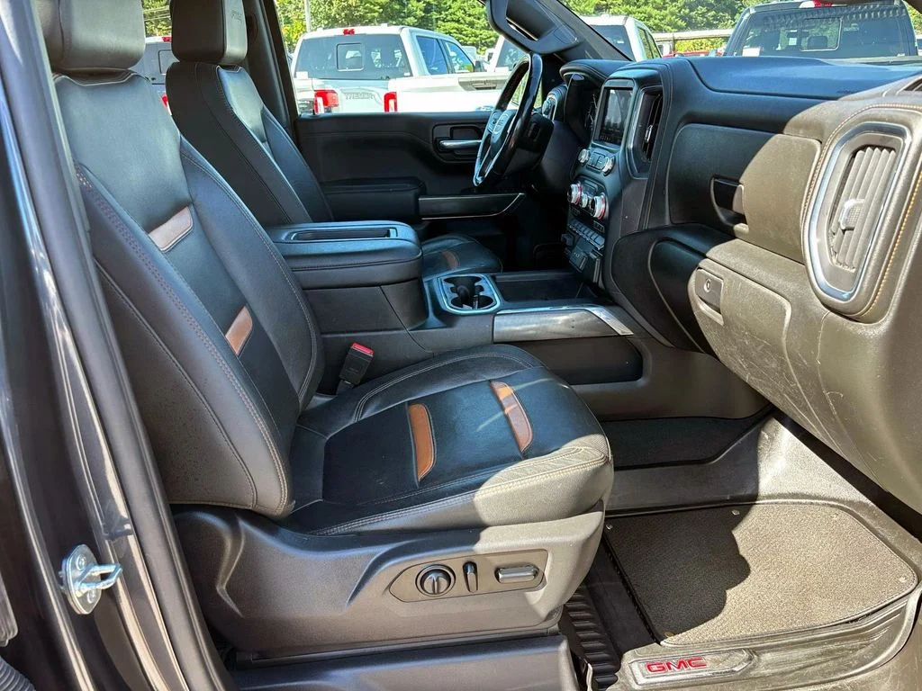Used 2021 Sky GMC AT4 image 14