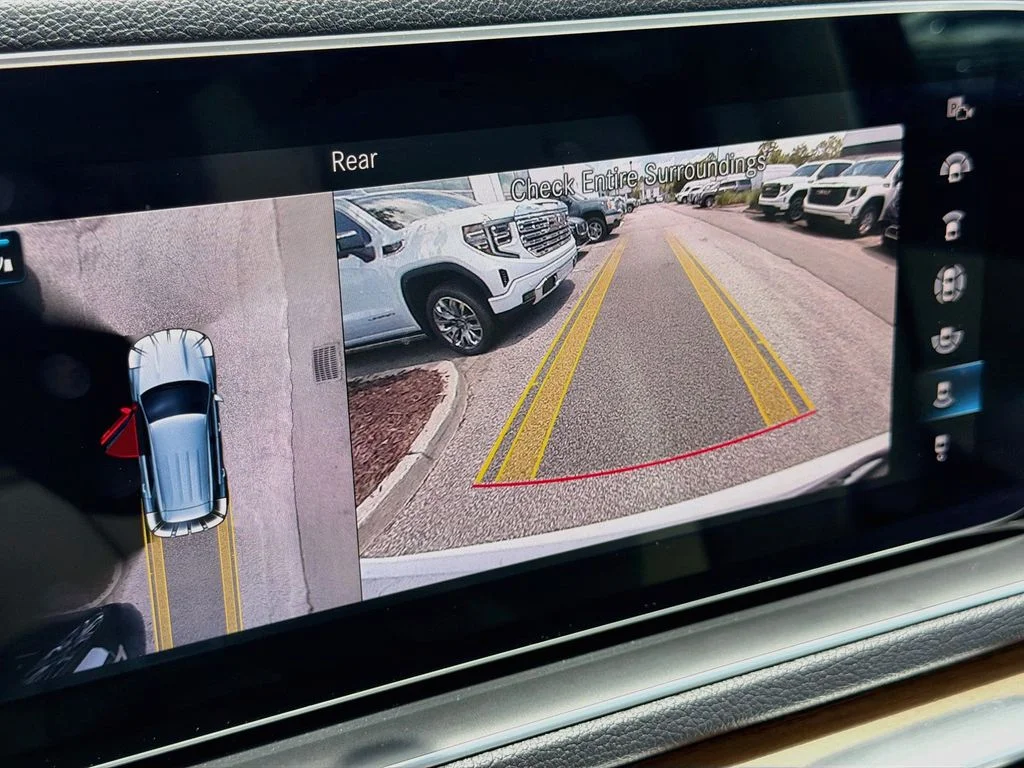 Used 2022 White Mercedes-Benz GLE 350 image 14