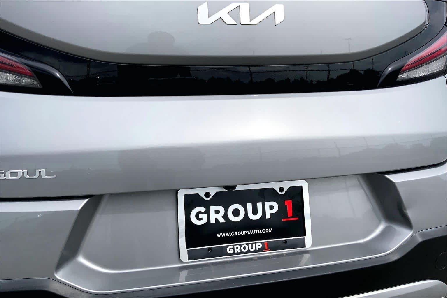 Used 2023 Steel Gray Kia LX image 10